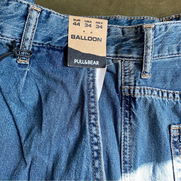 Pull & Bear Balloon Jeans NWT Sz. 34 - Picture 8 of 12